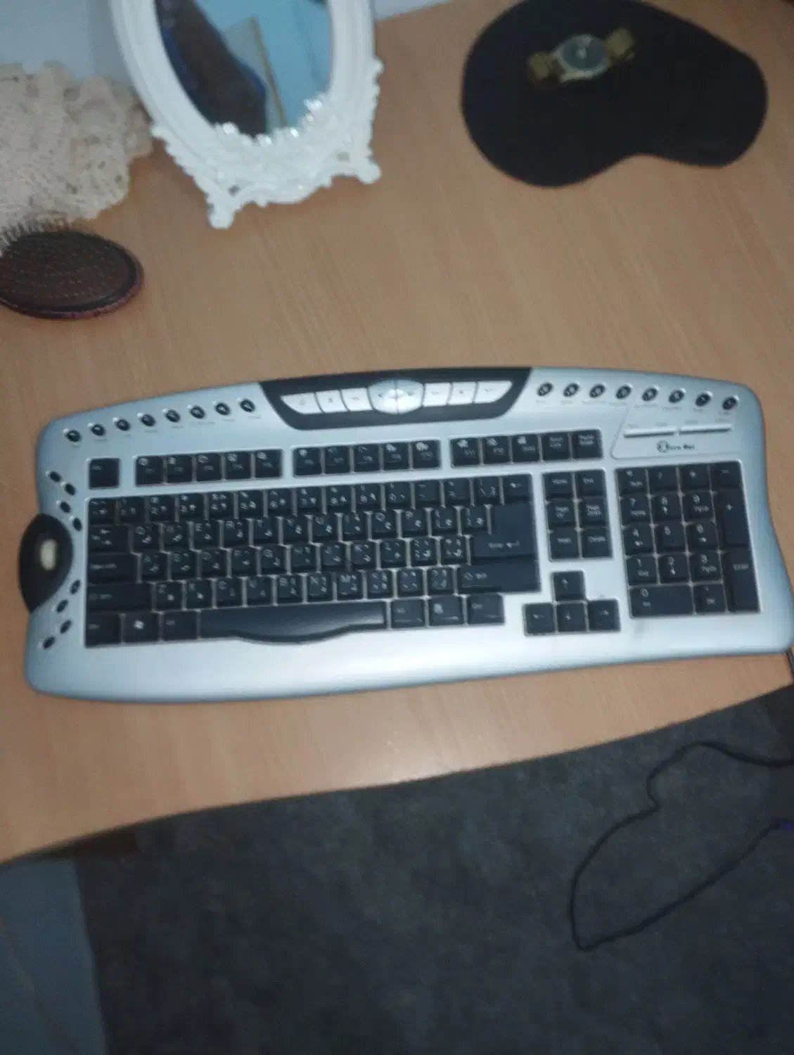 میز و کیبورد کامپیوتر|میز تحریر و کامپیوتر|محمدیه-قزوین, |دیوار