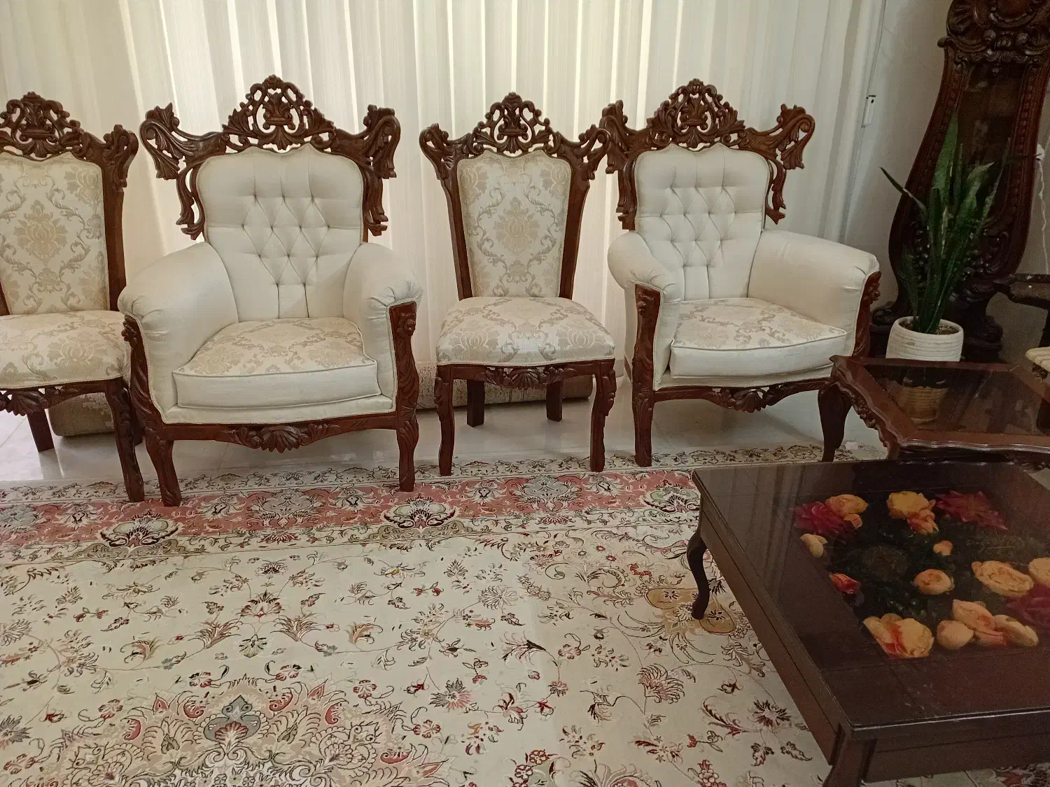 مبل سلطنتی|مبلمان خانگی و میز عسلی|مشهد, چهارچشمه|دیوار