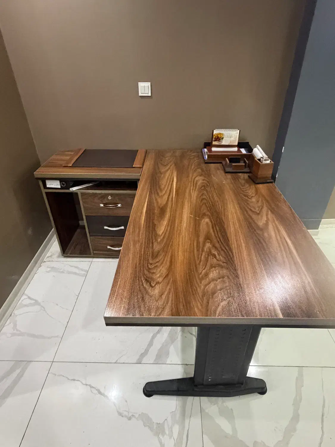 کانتر منشی با کشو ام دی اف ترک|مبلمان اداری|کرج, فاز ۲ مهرشهر|دیوار