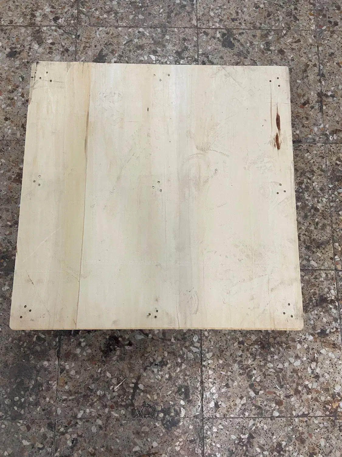 پالت چوبی|عمده‌فروشی|رشت, لاکان|دیوار