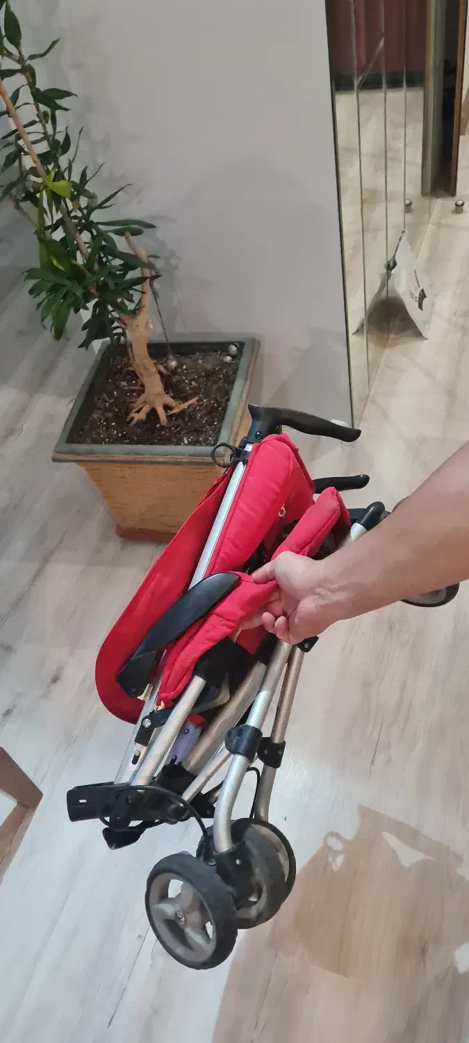 کالسکه مسافرتی خارجی تاشو برند geoby انگلیس|کالسکه و لوازم جانبی|رشت, بلوار گیلان|دیوار