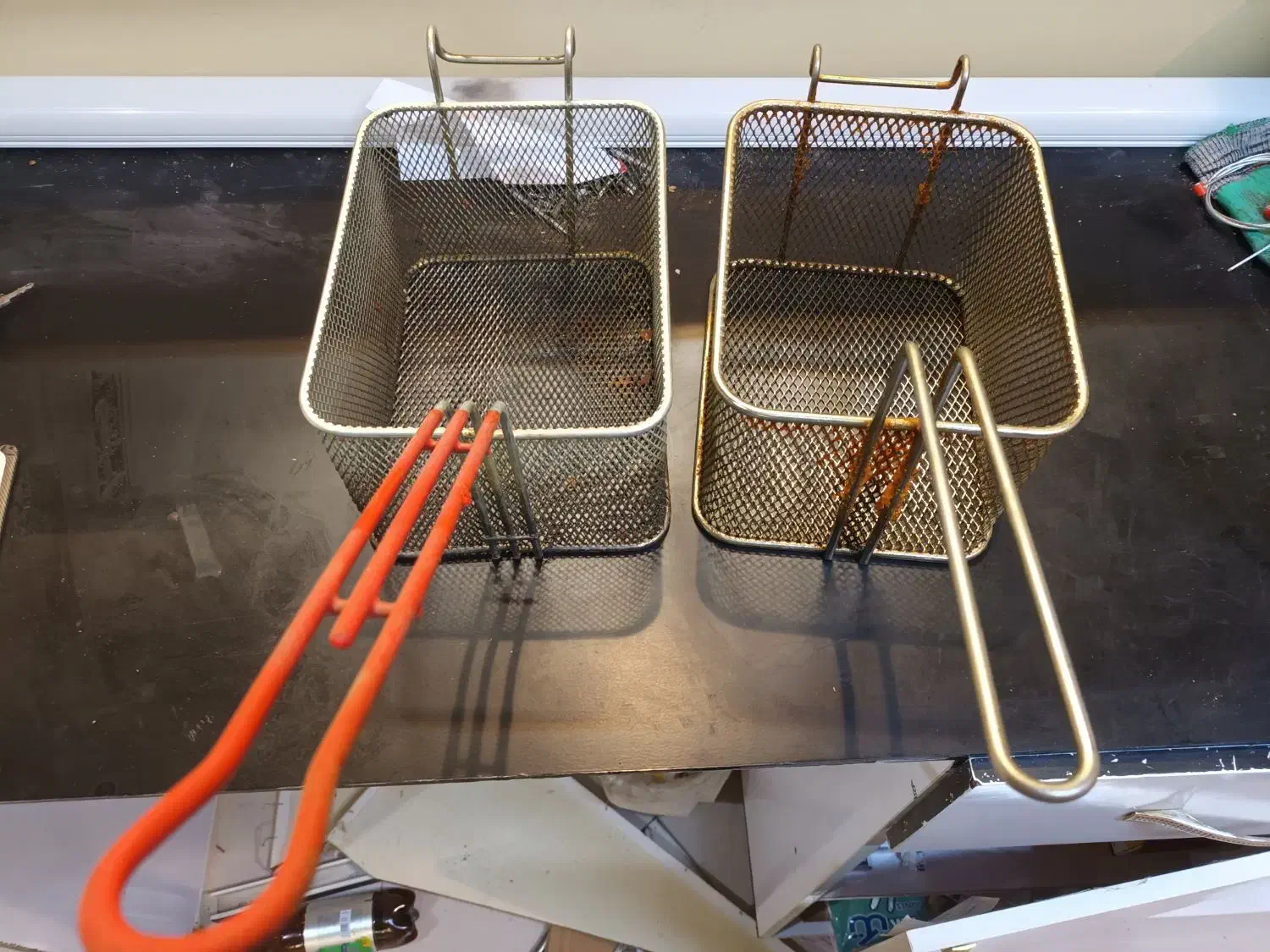 چاقو،همزن،مگنت،بسکت سرخ کن|ظروف پختوپز|مشهد, نرگس (شهرک غرب)|دیوار