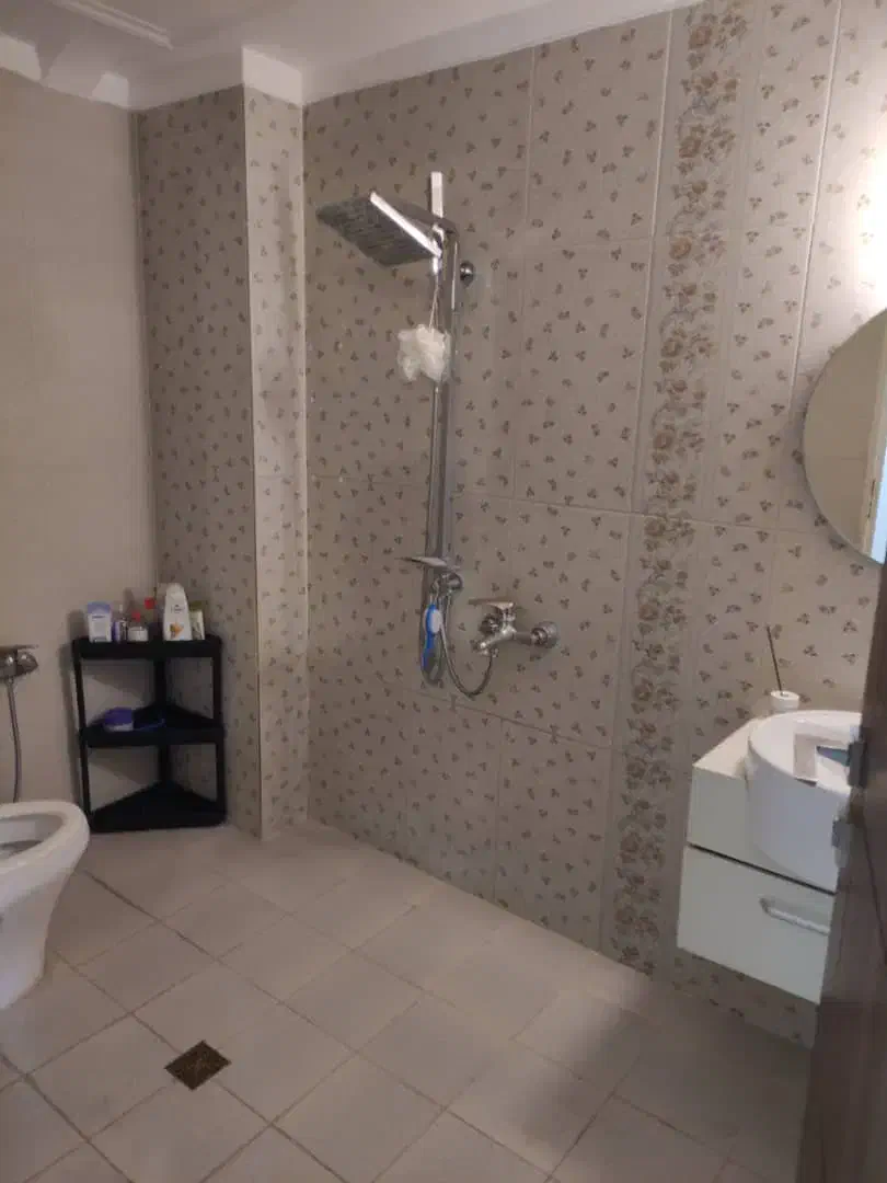 آپارتمان ۱۱۱متر دو خواب با دو پارکینگ اشک شهر