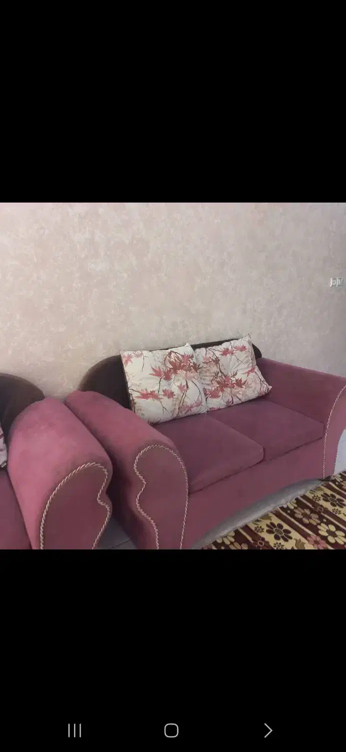 مبل. ۷ نفره|مبلمان خانگی و میز عسلی|شاهینشهر, شهرک گلدیس|دیوار