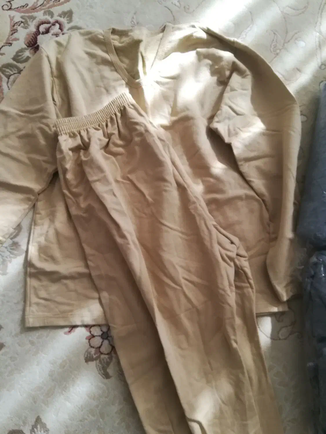 لباس زیر سربازی|لباس|کرمانشاه, |دیوار