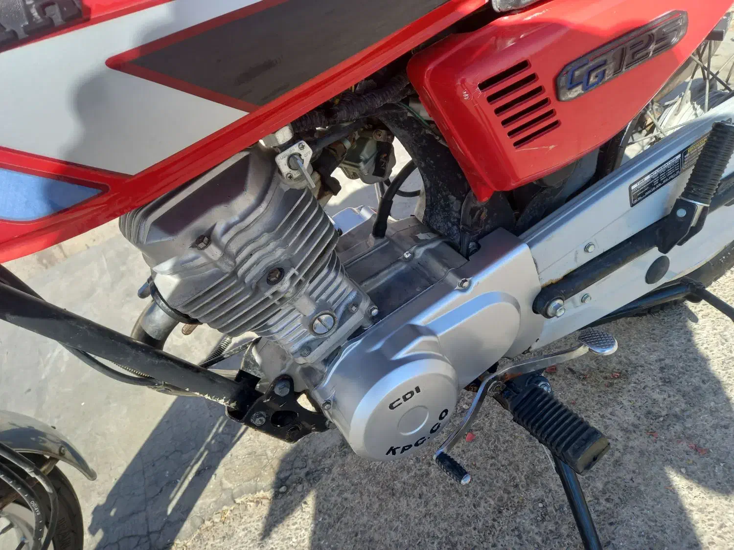 اسباب بازی موتور شبیه موتور هندا|اسباب‌‌بازی|فردوس (خراسان), |دیوار