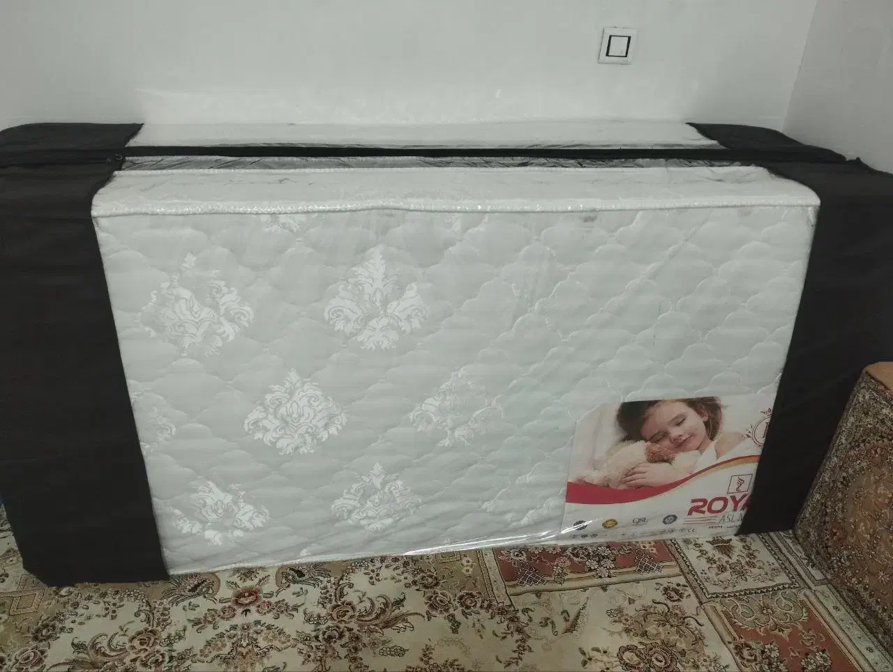 دوشک رویال اصل دو دانه در حد نو|تشک تختخواب|بانه, |دیوار