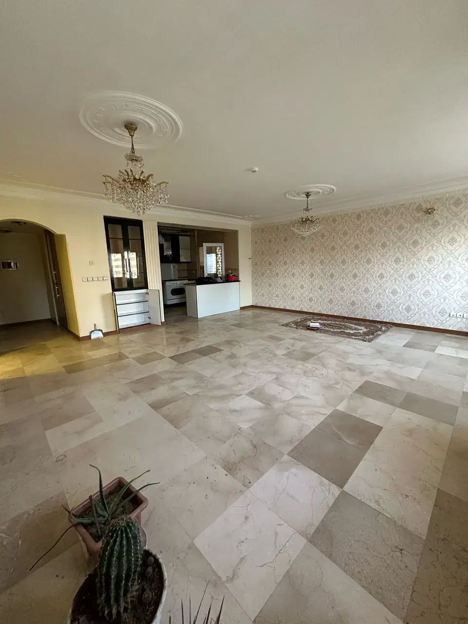 ۲واحد۱۲۰متری+سوئیت۵۰متری+حیاط۲۰۰متری دربست|اجارهٔ آپارتمان|تهران, گلستان (شهرک راه آهن)|دیوار