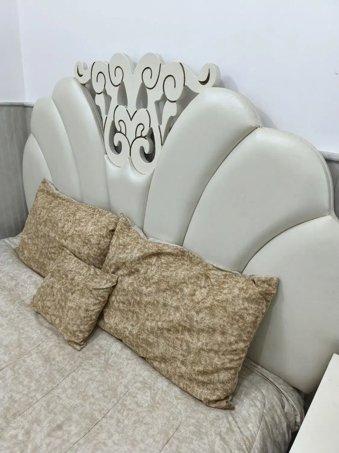 تخت و روتختی|تخت و سرویس خواب|قم, شهرک امام حسن|دیوار