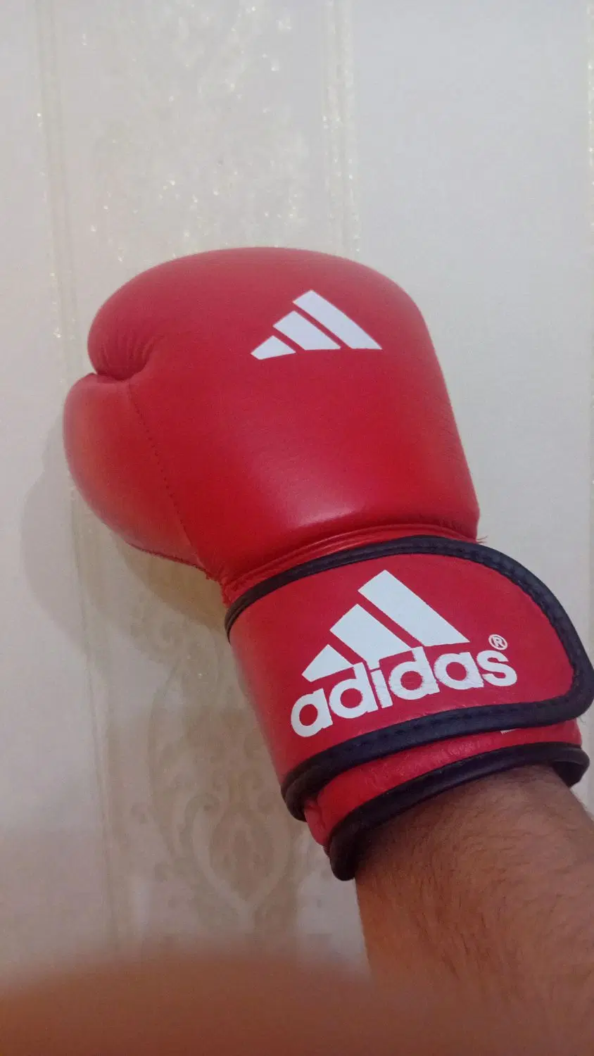 دستکش بوکس آدیداس Adidas|تجهیزات ورزشی|تهران, دردشت|دیوار