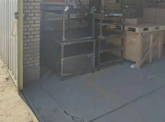 میز کار آهنی|مبلمان اداری|قم, زنبیل آباد|دیوار