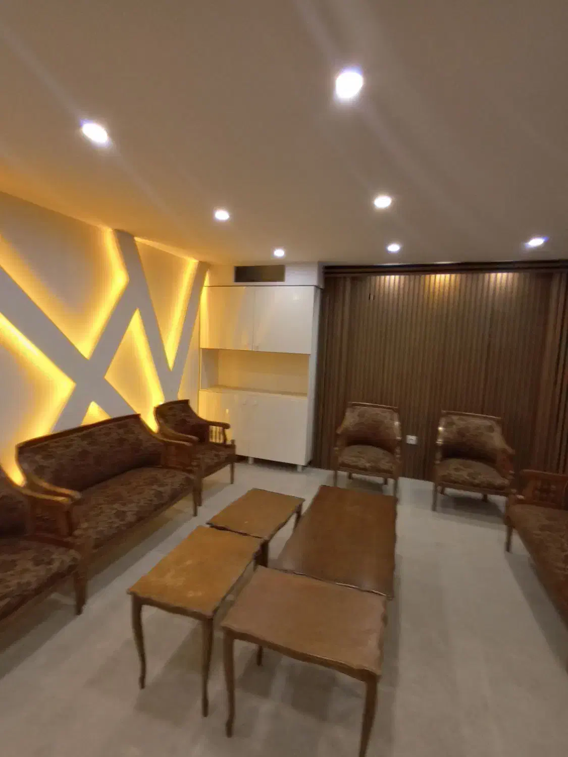 100مترصادقیهصددرصداداری|اجارهٔ دفتر کار، اتاق اداری، مطب|تهران, صادقیه|دیوار