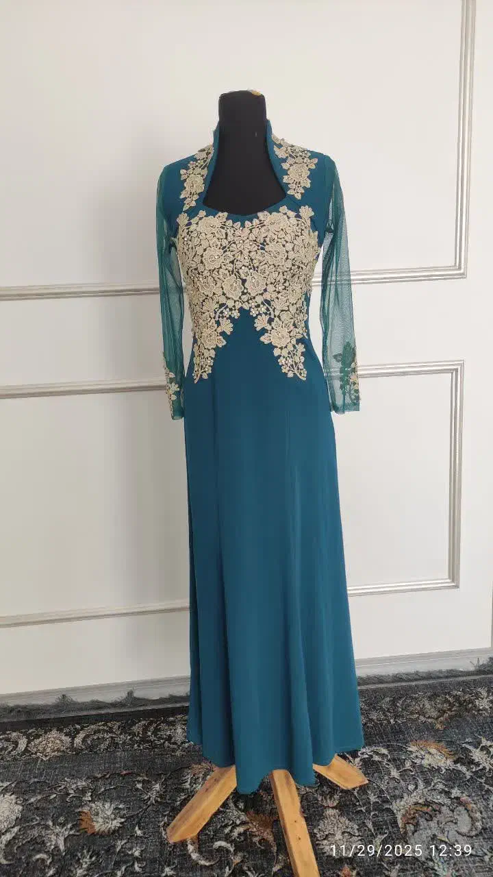 پیراهن مجلسی اپلیکه دوزی کشی|لباس|لنجان, |دیوار