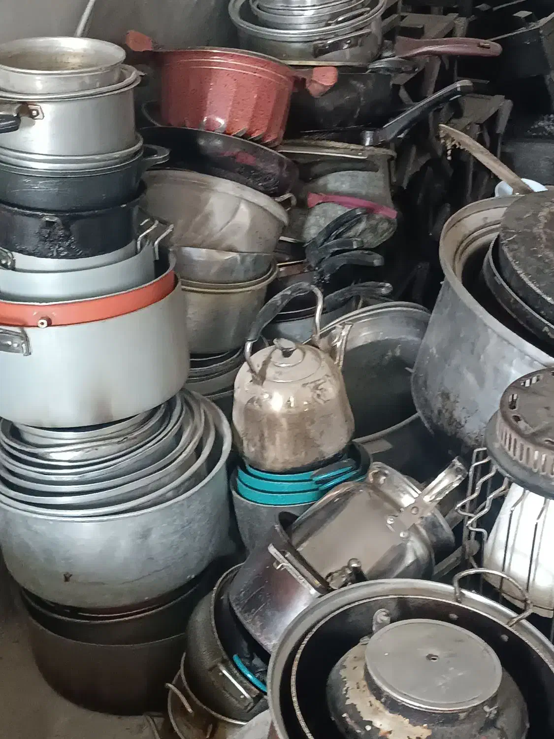 فروش ظرف های معدنی سرویسهای نسوز آرکوپال|حراج|بندر کنگان, |دیوار