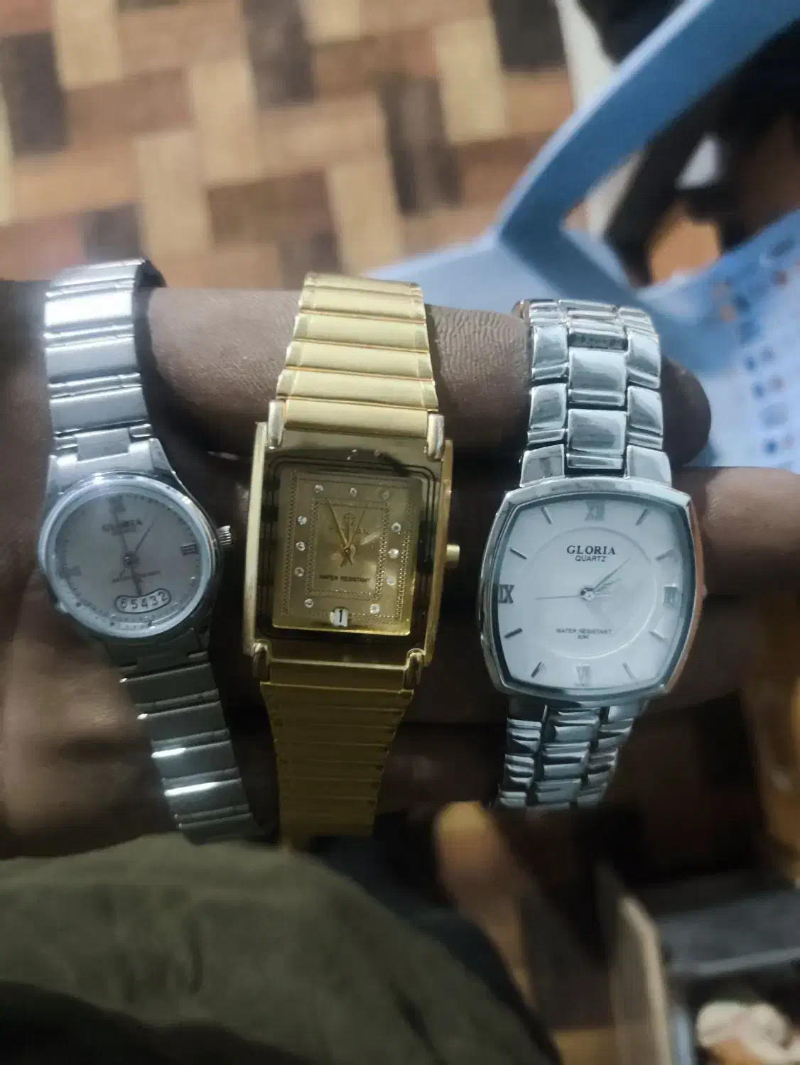 ساعت مچی قدیمی نو باهولوگرام وبسته بندی اصلی شرکت|ساعت|یزد, |دیوار