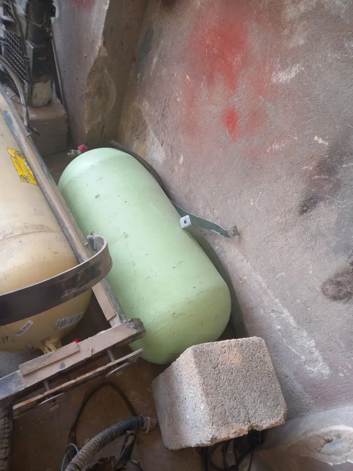 گاز سی ان جی انواع لوازم نو و دست دوم|قطعات یدکی و لوازم جانبی|مهریز, |دیوار