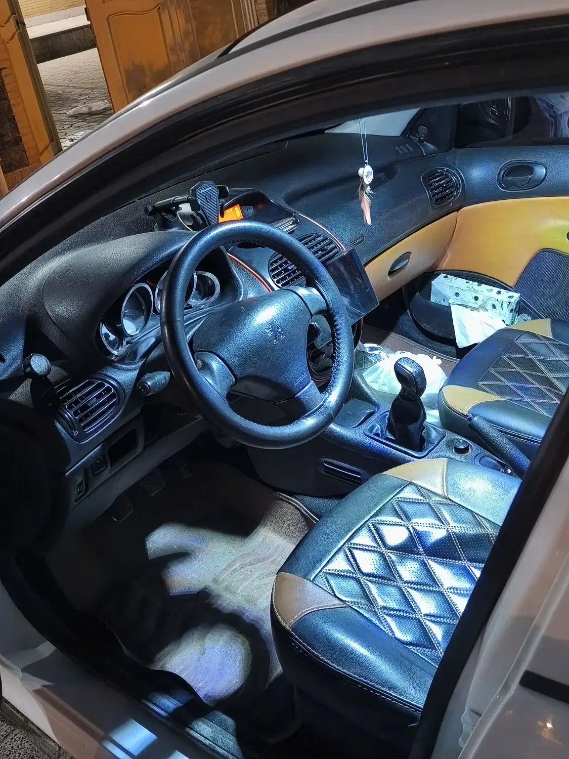 پژو 206 تیپ ۲|خودرو سواری و وانت|فولادشهر, B4|دیوار