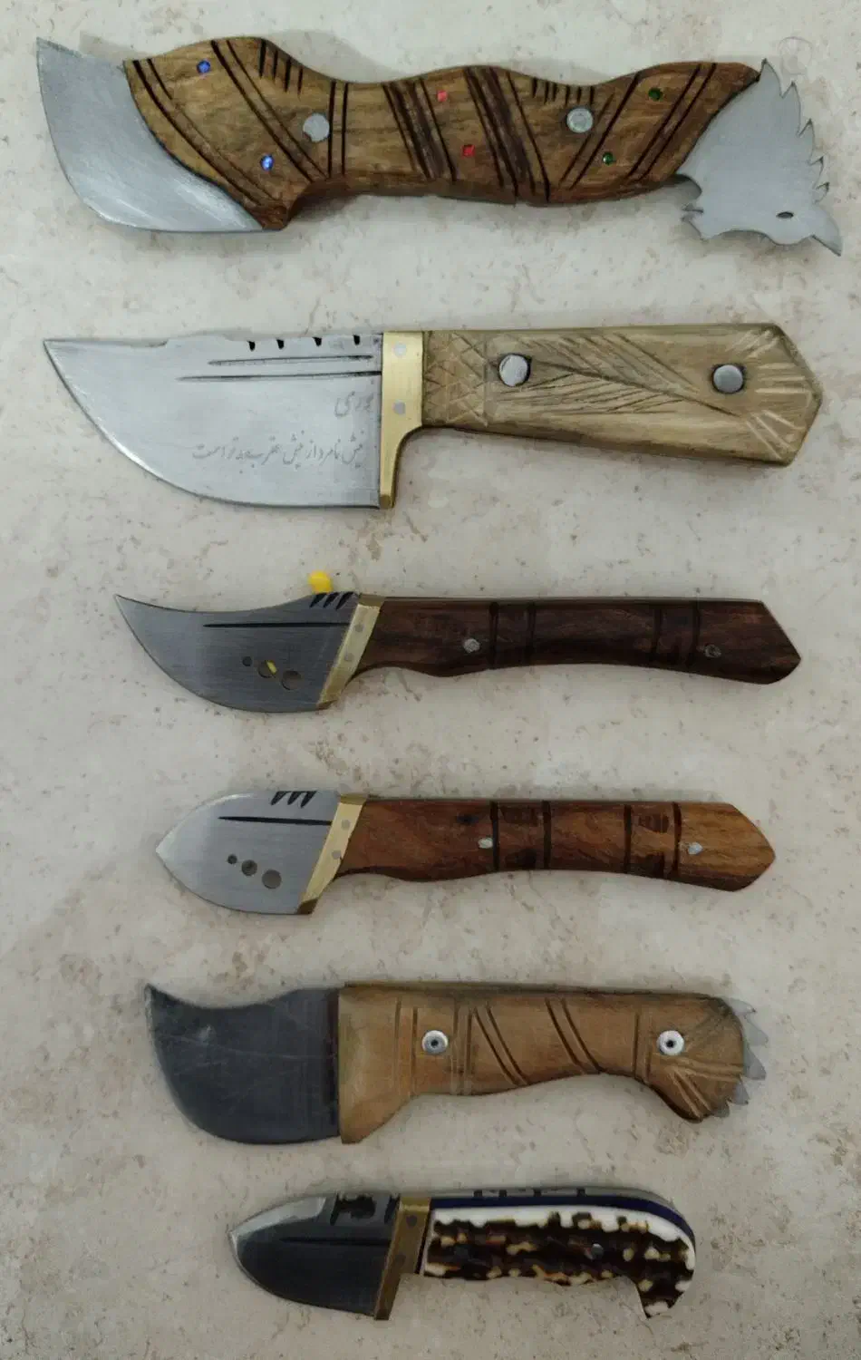 چاقو زنجان|کلکسیون اشیاء عتیقه|اراک, |دیوار