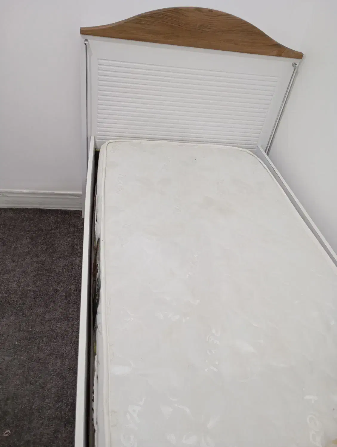 تخت یک نفره باتشک|تشک تختخواب|اهرم, |دیوار