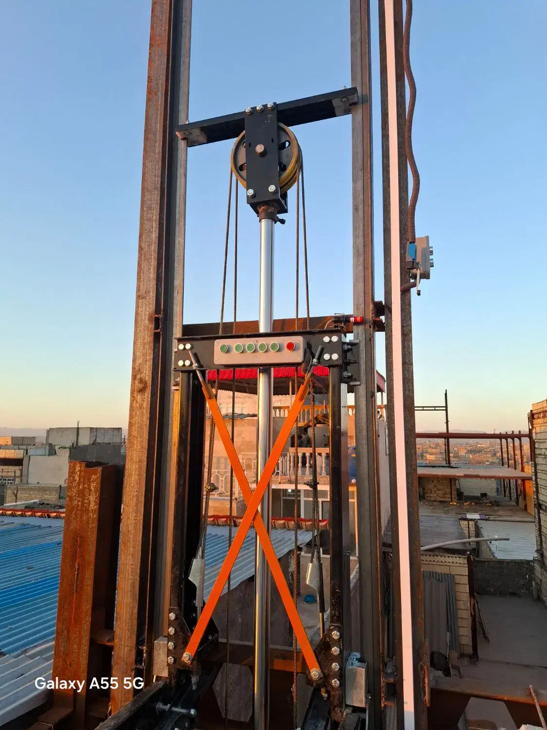 بالابر.بالابرهیدرولیک.وینچ.نصب تعمیر.|خدمات پیشه و مهارت|مشهد, توس (بلوار توس)|دیوار