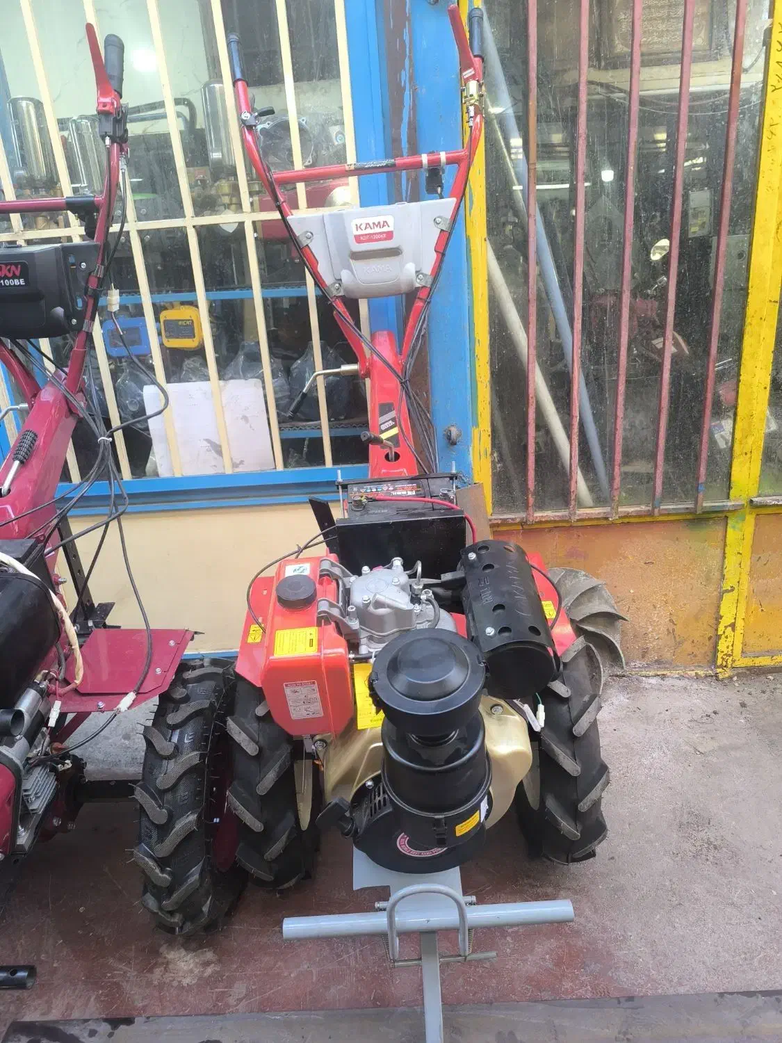 تیلر های کشاورزی|ماشینآلات صنعتی|نیشابور, فردوسی جنوبی|دیوار