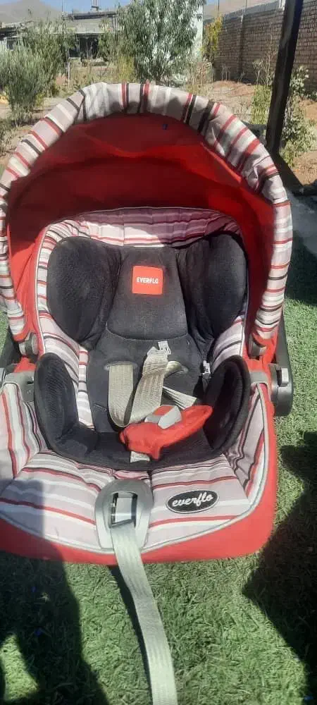 کالسکه و کریر و رورک|کالسکه و لوازم جانبی|اشتهارد, |دیوار