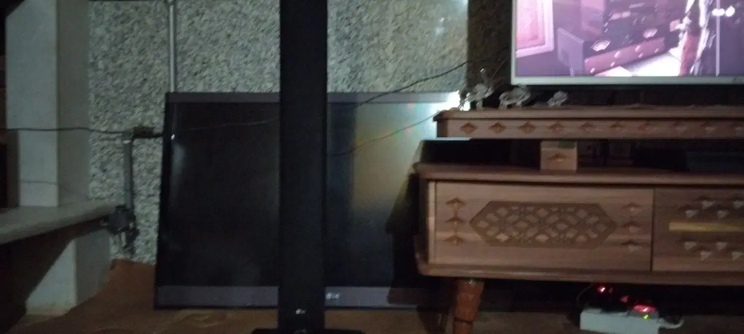 دوعدد تلویزیون الجی42اینچ|تلویزیون و پروژکتور|شاهرود, |دیوار