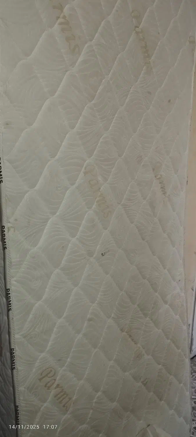 تشک یک نفره|تشک تختخواب|کیش, |دیوار