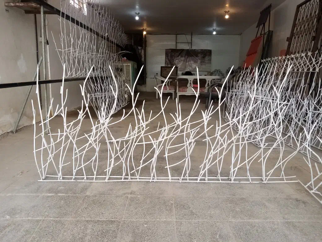 فروش و نصب حفاظ دیوار شاخ گوزنی بوته ای|خدمات پیشه و مهارت|کرمان, |دیوار