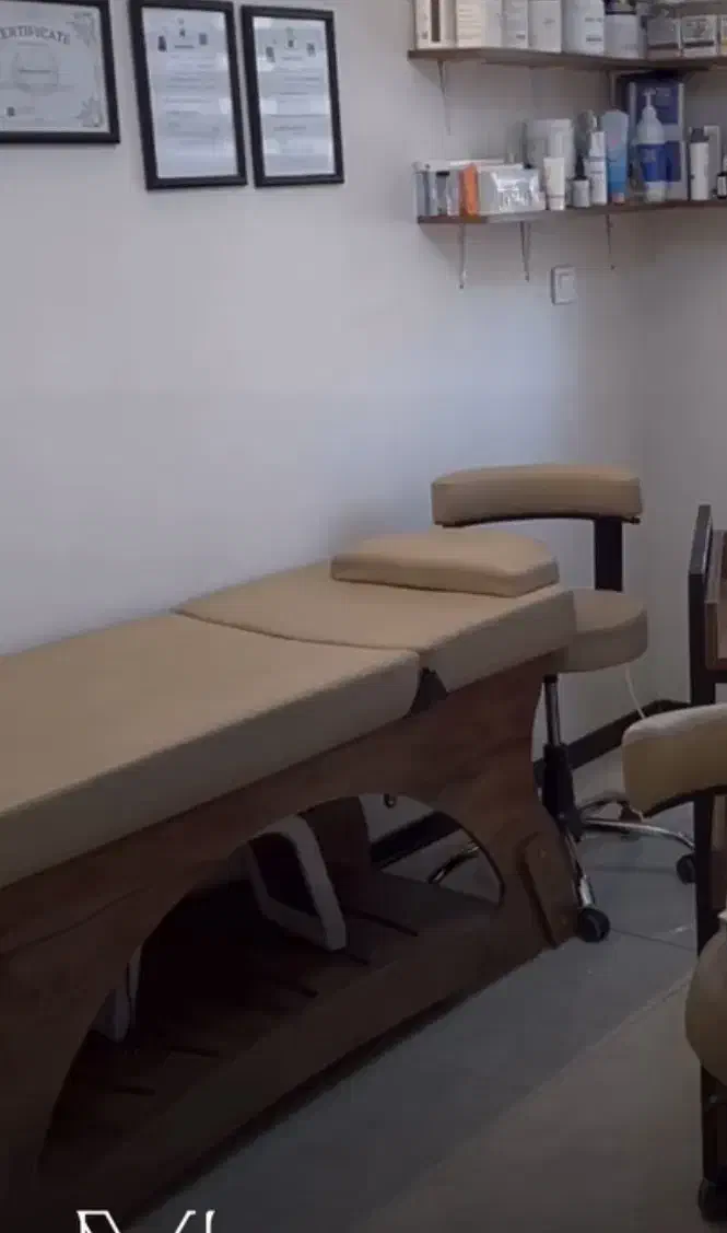 تخت و صندلی فیشال ماساژ مژه|آرایشگاه و سالنهای زیبایی|ری, دیلمان|دیوار