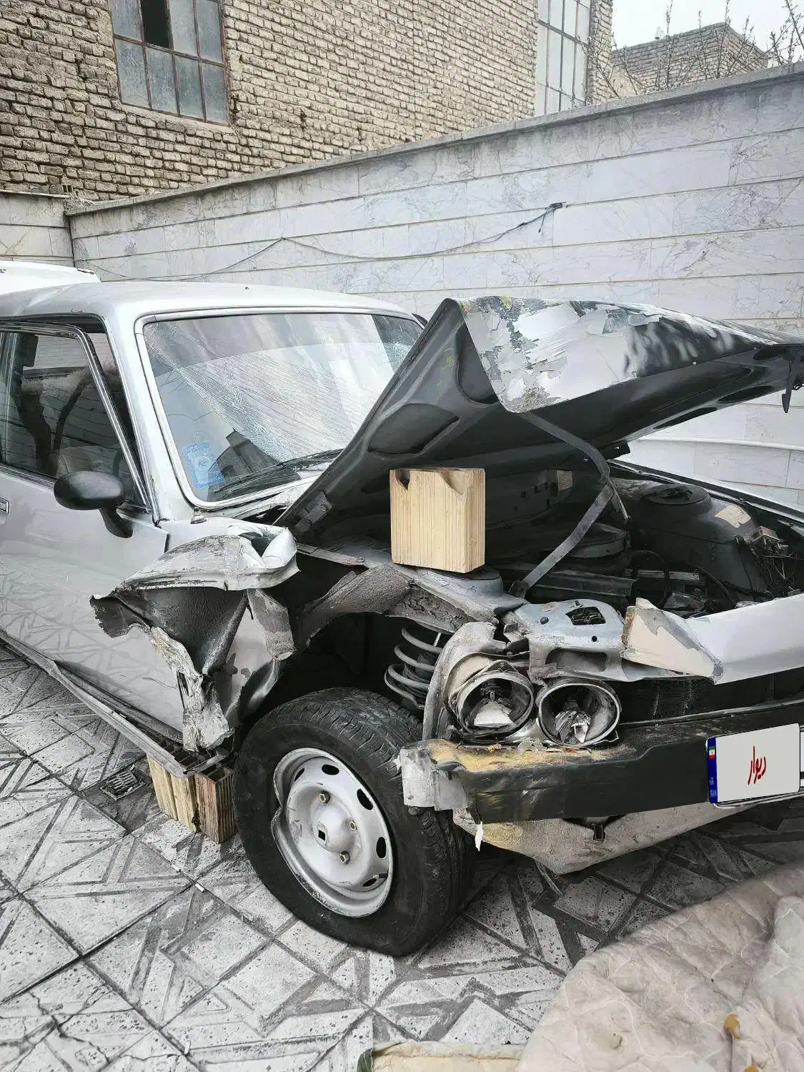 پژو ۵۰۴ تصادفی|خودرو سواری و وانت|قزوین, |دیوار