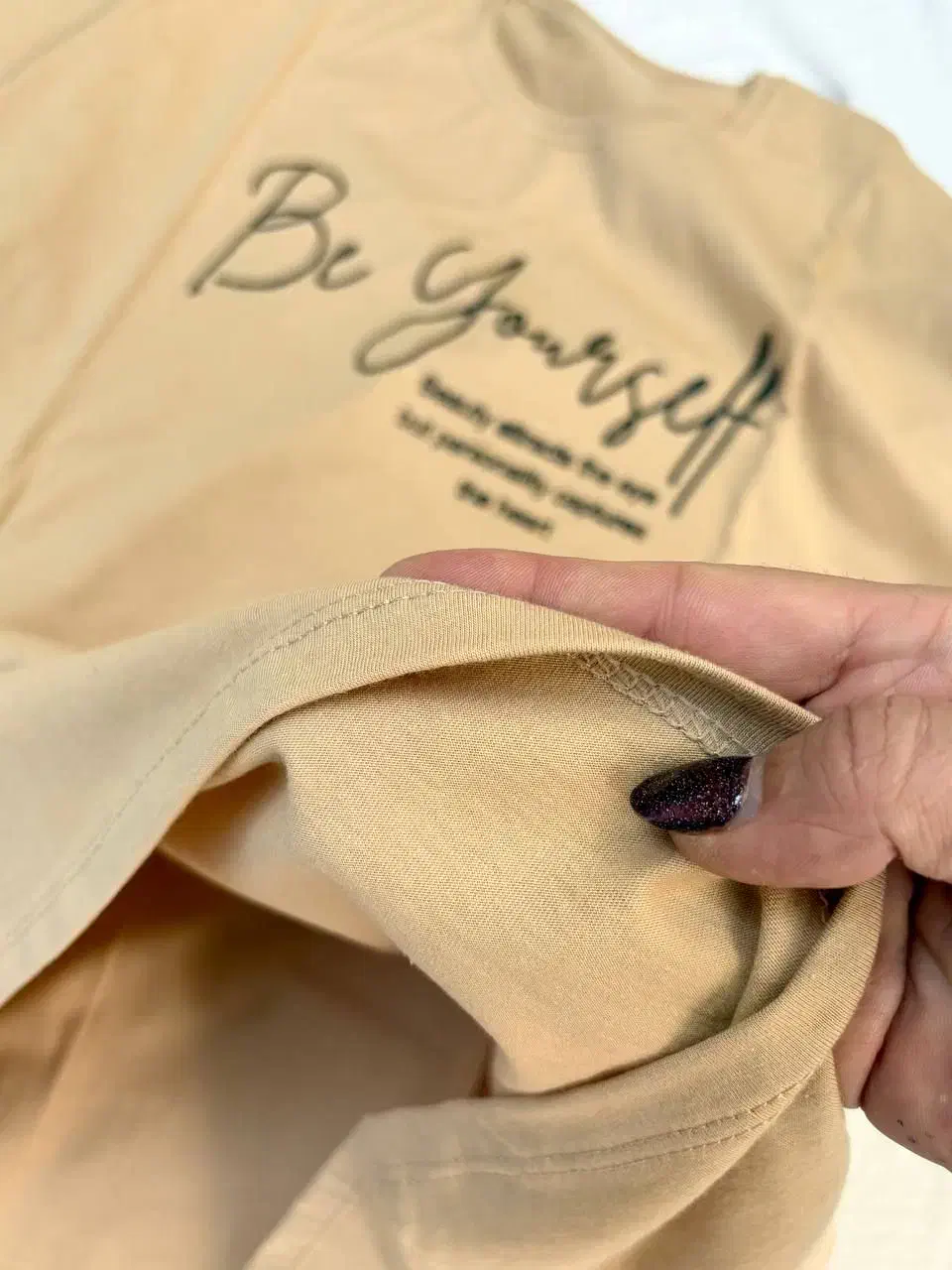 لانگ مهتا|لباس|خرمآباد, |دیوار