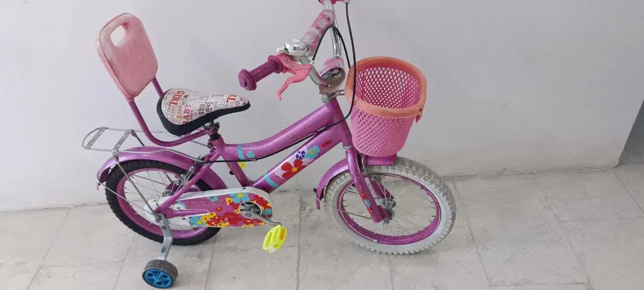 دوچرخه 16|دوچرخه، اسکیت، اسکوتر|پرند, فاز ۴|دیوار