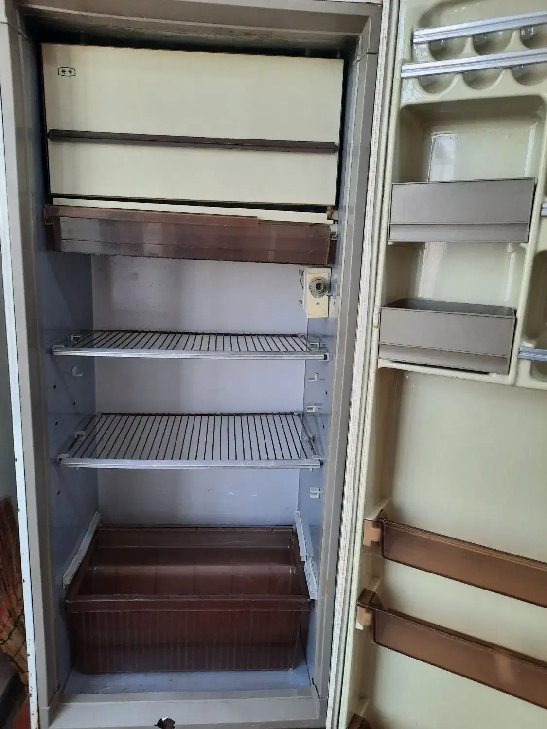 وسایل آشپزخانه|یخچال و فریزر|سیوان, |دیوار