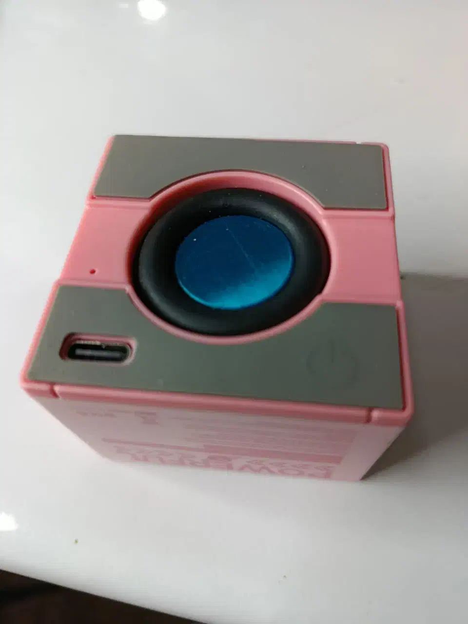 اسپیکر مینی جیبی|پخش‌کننده همراه|پرند, فاز ۵|دیوار