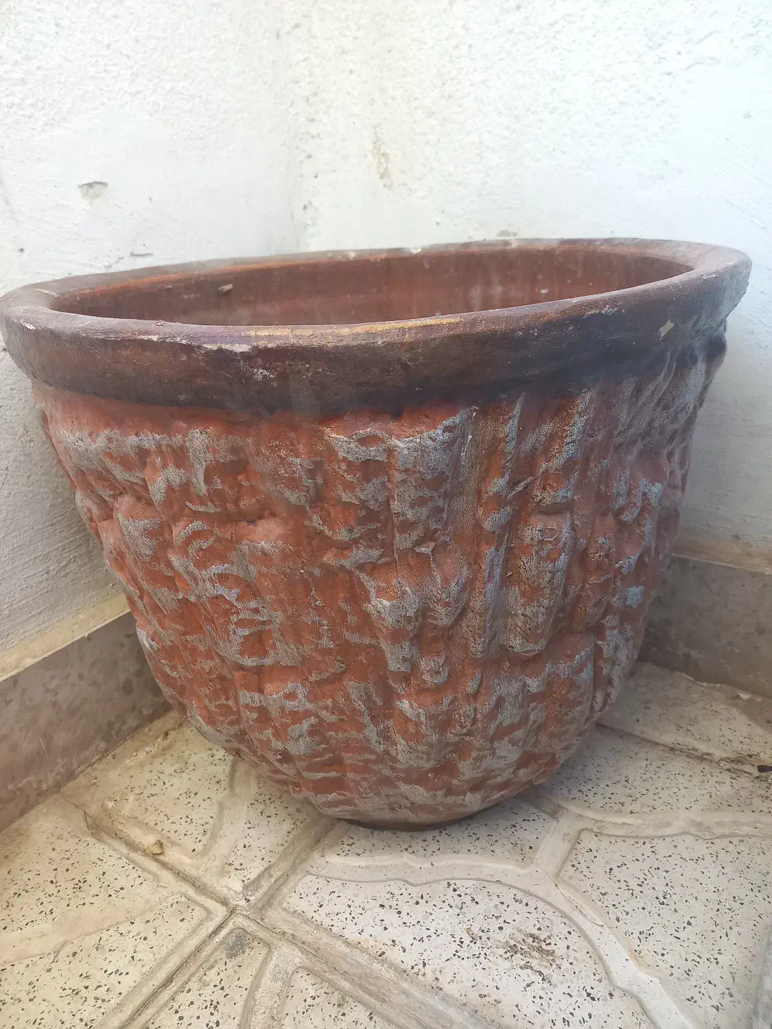 گلدان بزرگ و تابلو|حراج|گلبهار, شهر جدید گلبهار|دیوار