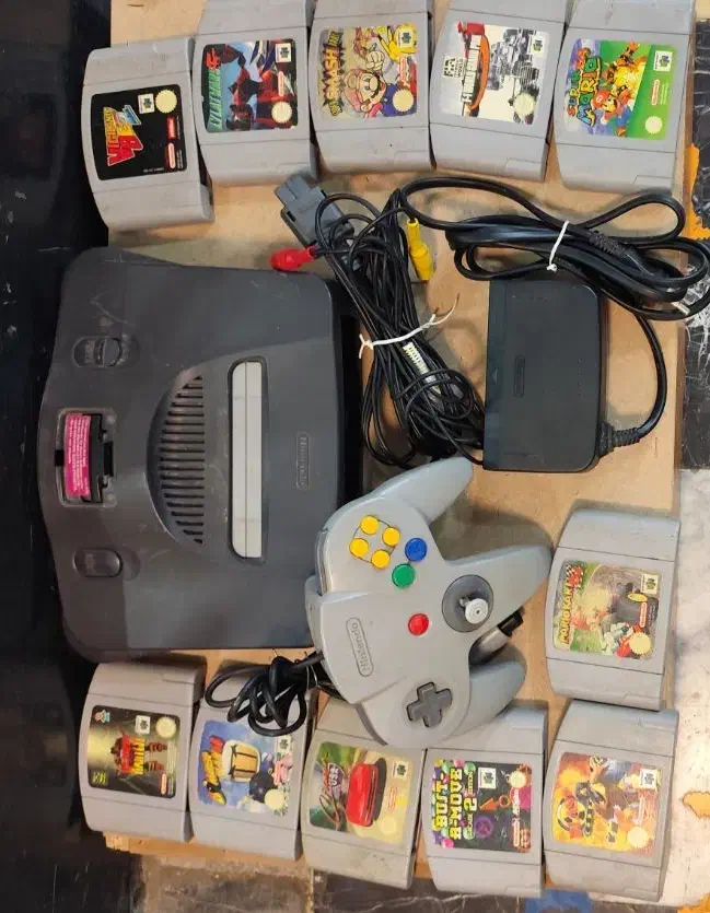 دستگاه نینتندو ، کنسول Nintendo 64|اسباب‌بازی بچه|تاکستان, |دیوار