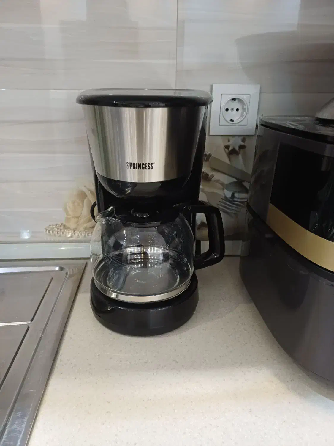 لوازم برقی|آبمیوه‌گیر و آب‌مرکبات‌گیر|قم, سراجه (۱۵ خرداد)|دیوار