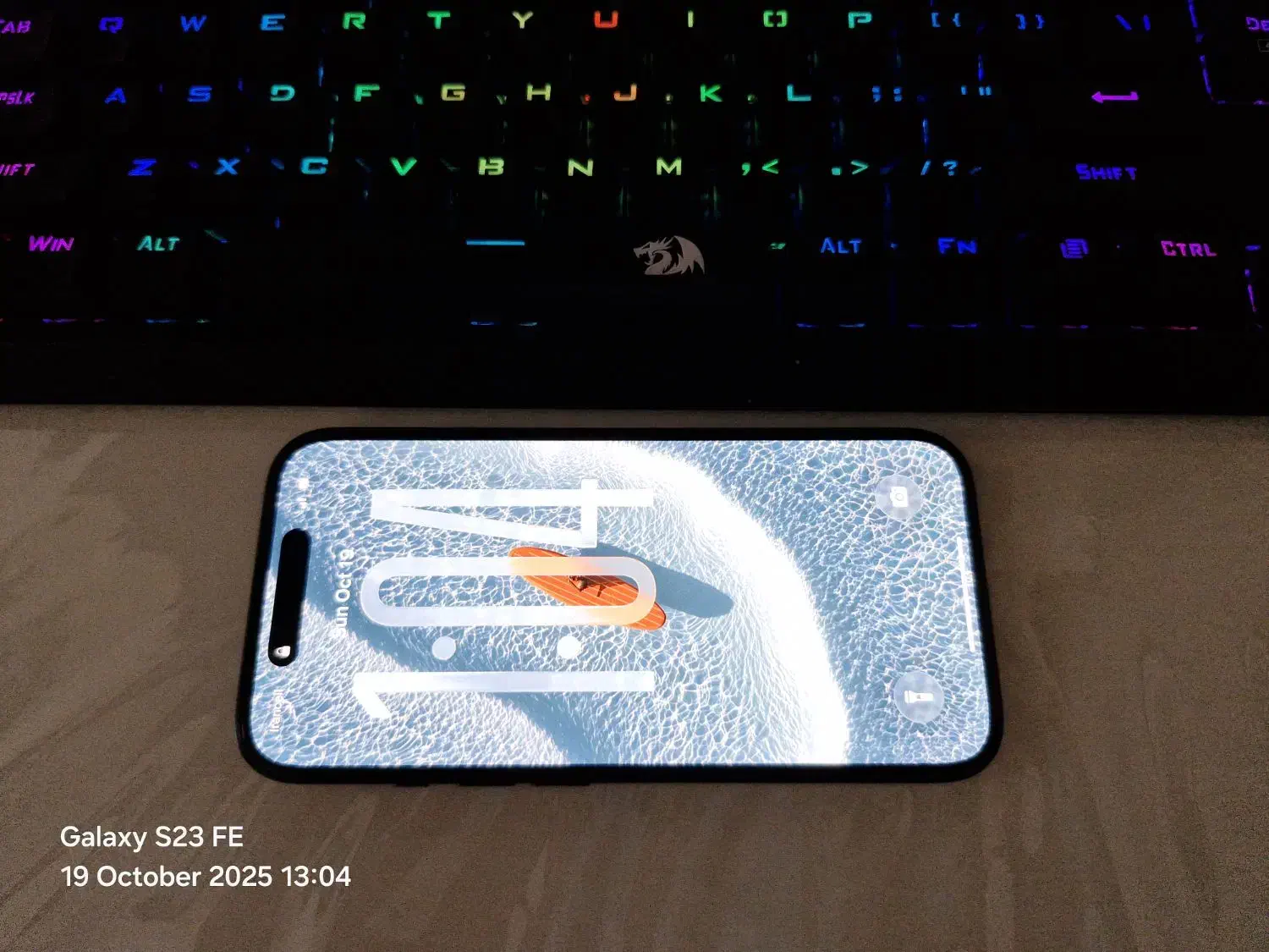 IPhone 16 CH|موبایل|اصفهان, حسین‌آباد|دیوار