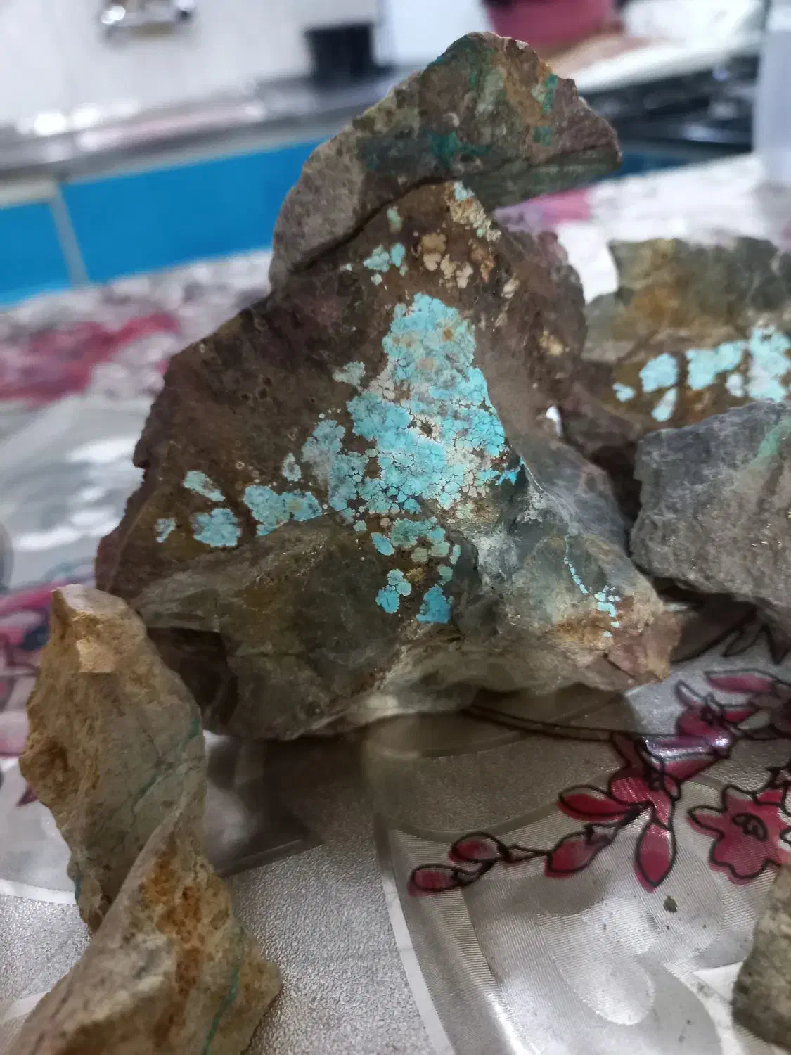 فیروزه خام نیشابور اصل|کلکسیون اشیاء عتیقه|مشهد, گاز|دیوار