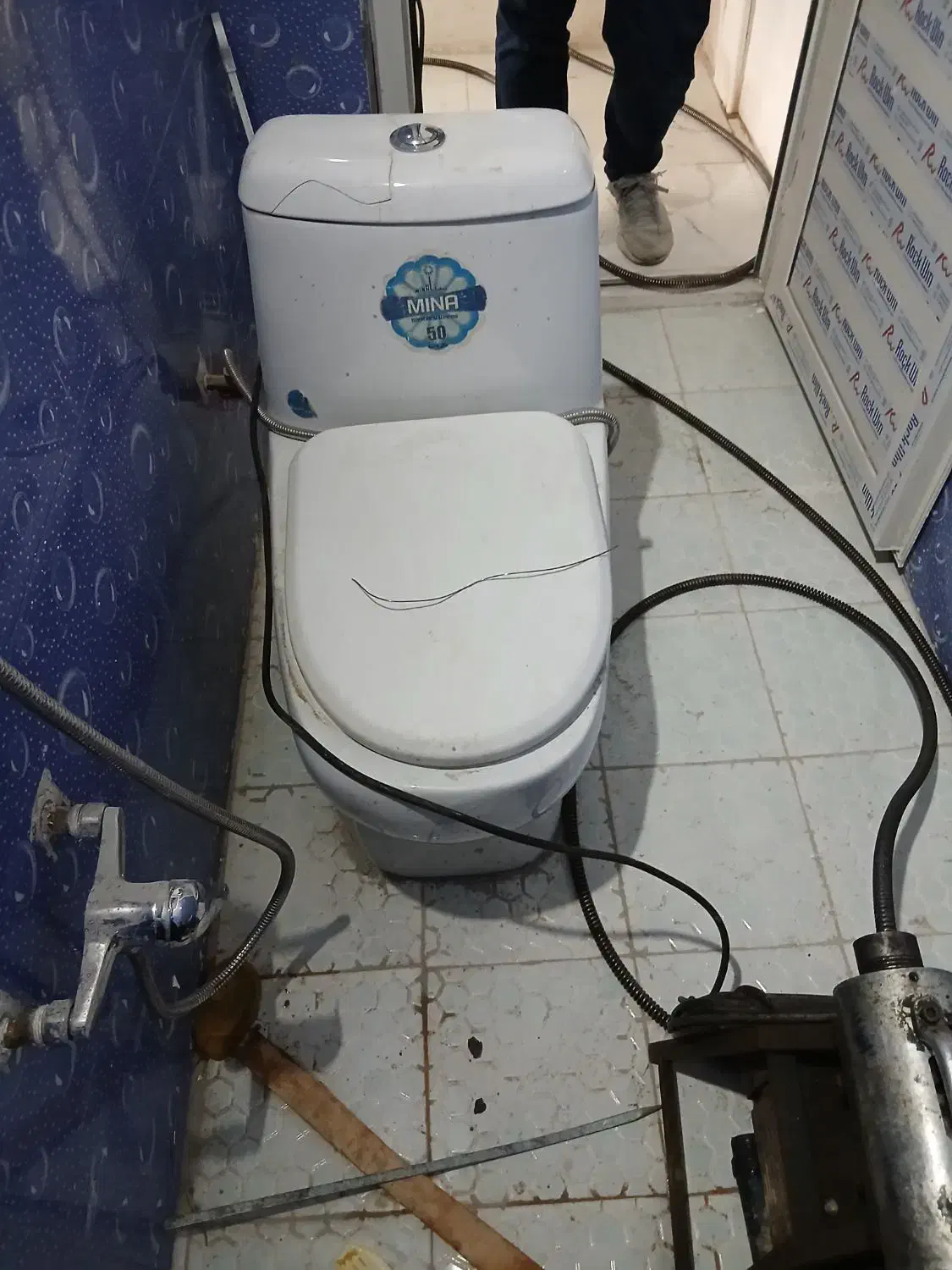 لوله بازکنی و تخلیه چاه هم نقاط کرج تضمینی|خدمات پیشه و مهارت|ماهدشت, |دیوار