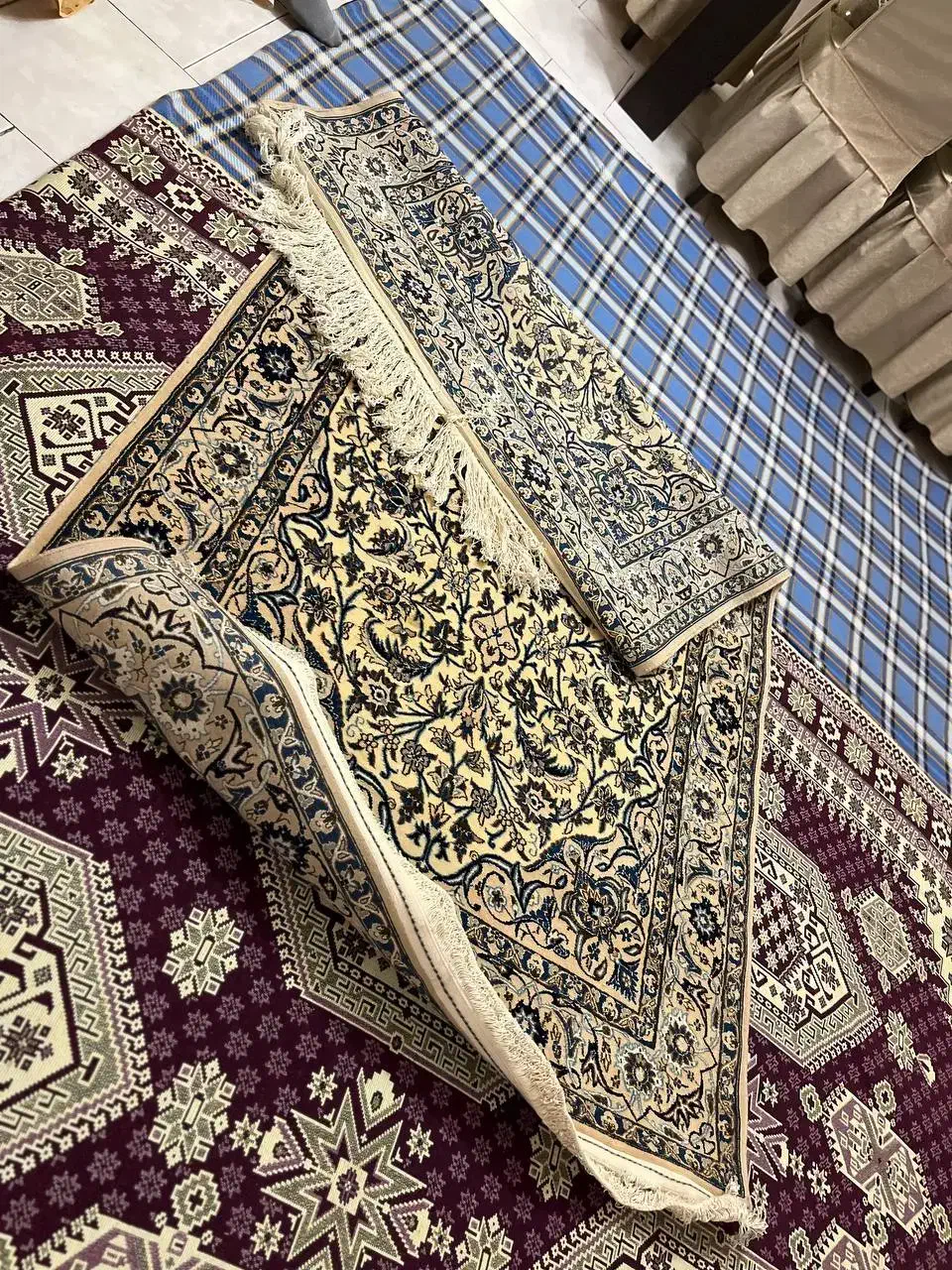 فرش ذرع و نیم عتیقه سالم در حد نو|فرش|تهران, پاسداران|دیوار