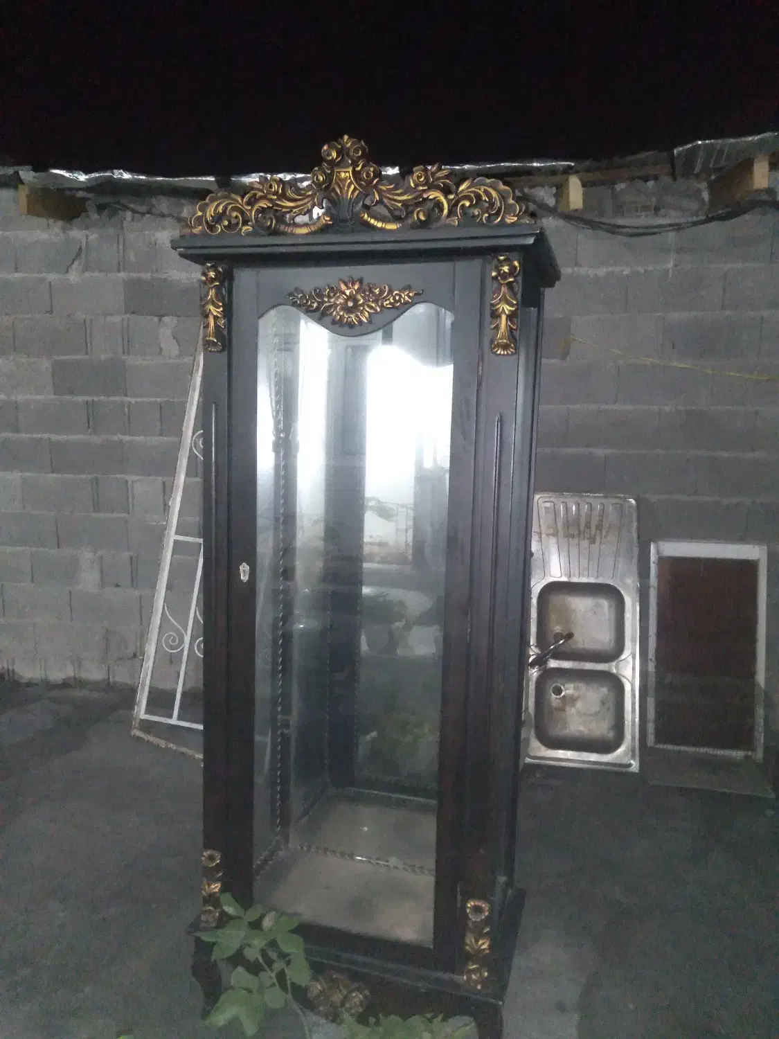 پنجره آلومنیوم ، یخچال فریزر ، سینگ ، شیرآب|عمدهفروشی|لشت نشا, |دیوار