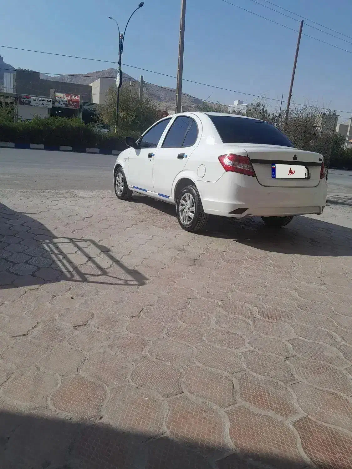 ساینا مدل ۹۸|خودرو سواری و وانت|ایذه, |دیوار