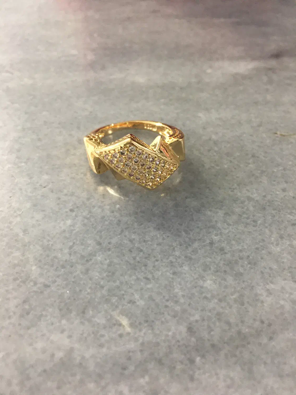 انبیژ|جواهرات|تربت جام, شیخ احمد جامی|دیوار