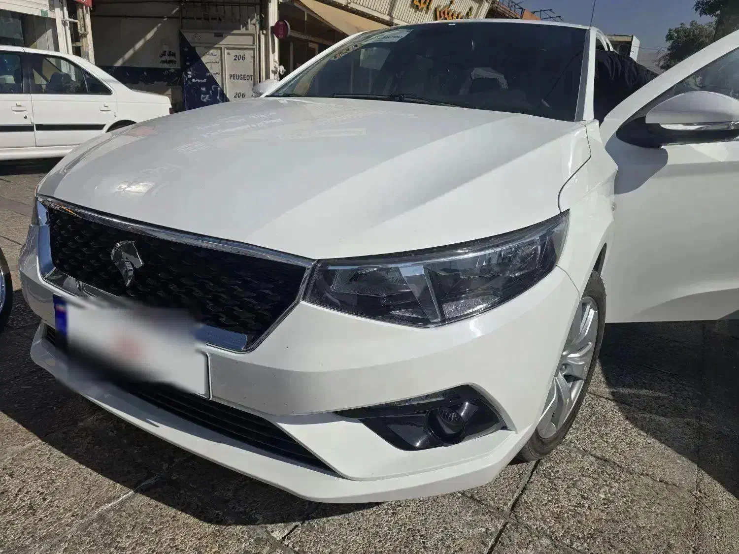 تارا وی۴ اتومات صفر تازه تحویل جدیدsbr|خودرو سواری و وانت|شیراز, کاراندیش|دیوار