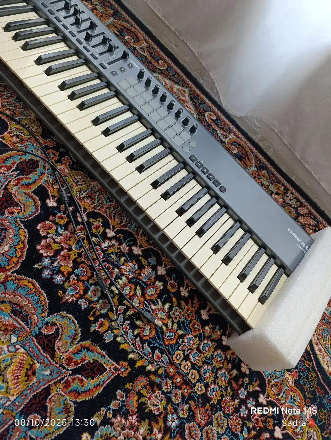 میدی کنترلر مدل 61 novation|پیانو، کیبورد، آکاردئون|کرمانشاه, |دیوار
