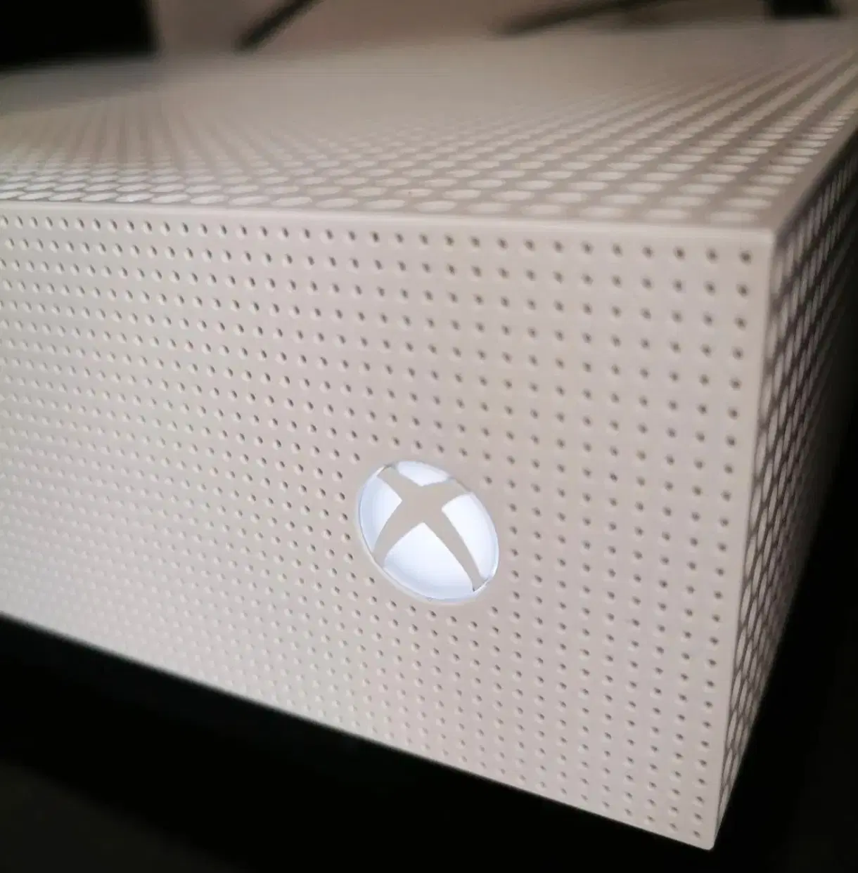 Xbox one s 1 tra|کنسول، بازی ویدئویی و آنلاین|محمدیه-قزوین, |دیوار