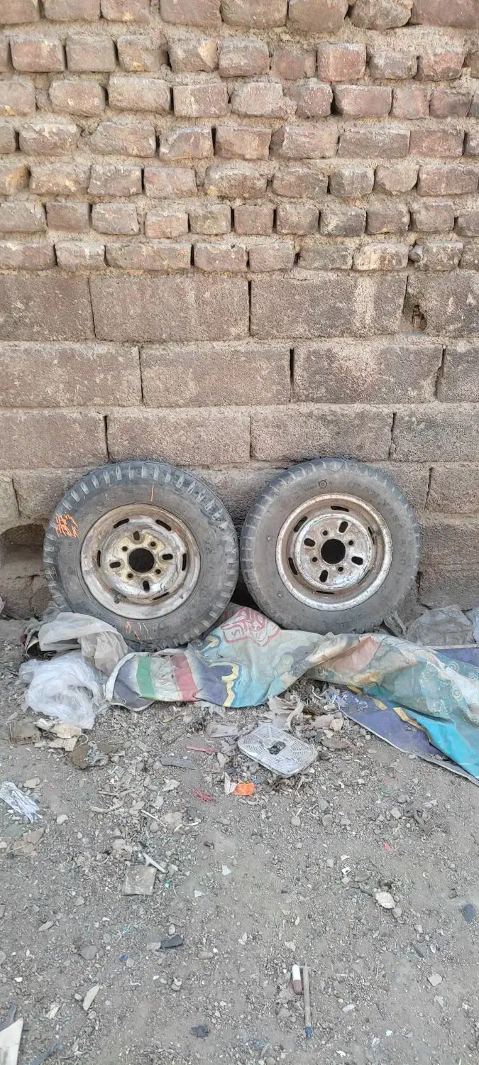 لاستیک سالم  دوچرخ|دوچرخه، اسکیت، اسکوتر|گل تپه, |دیوار