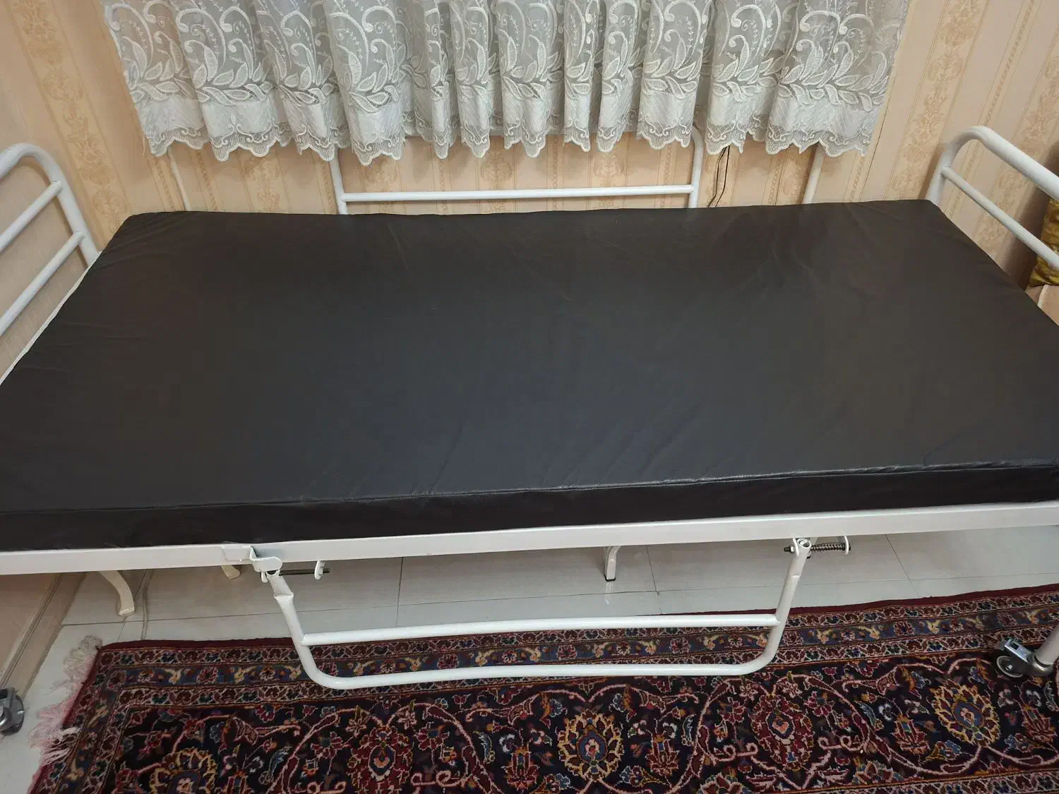 تخت|پزشکی|تهران, تهرانسر شرقی|دیوار